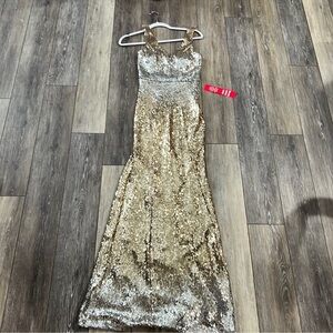 NWT long sequence gown, gold